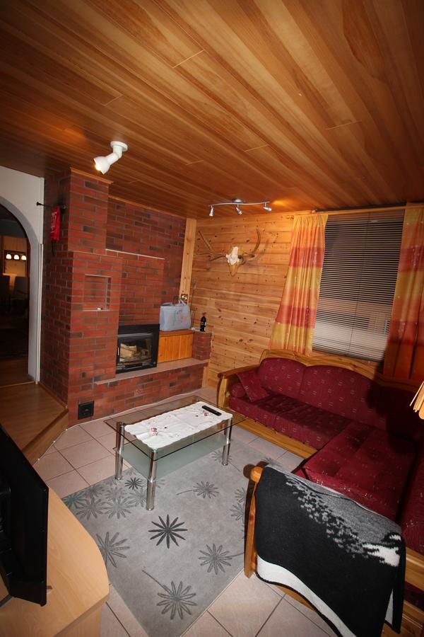 Дома для отпуска Hotel Aakenus Holiday Home Santa Рованиеми